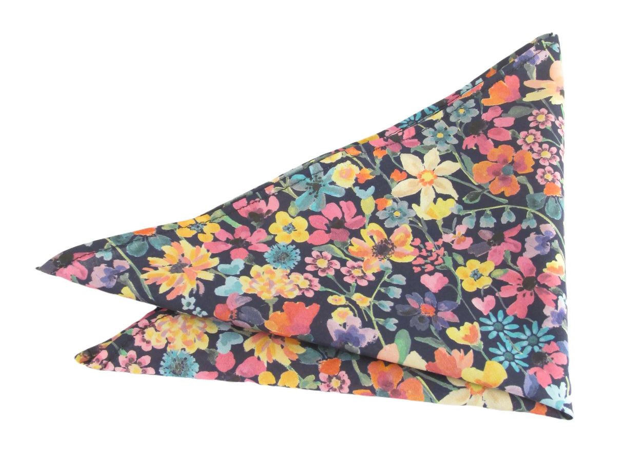 VAN BUCK Liberty Print Cotton Tie & Pocket Square - Dreams Of Summer