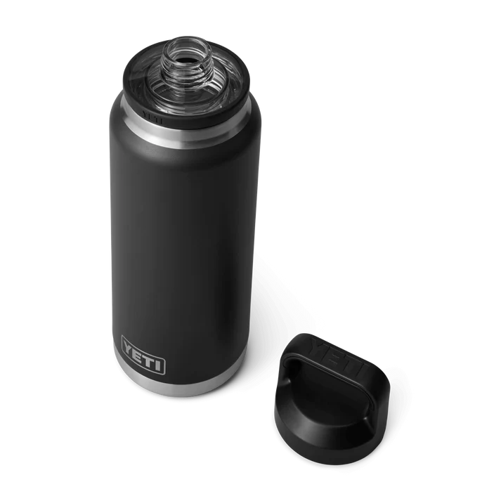 YETI Rambler 26 OZ (769ml) Bottle With Chug Cap - Black