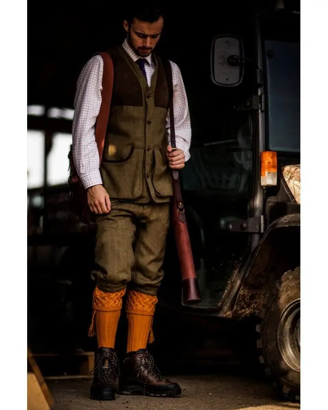 HOUSE OF CHEVIOT Rannoch Shooting Socks - Mens - Ochre House Of Cheviot