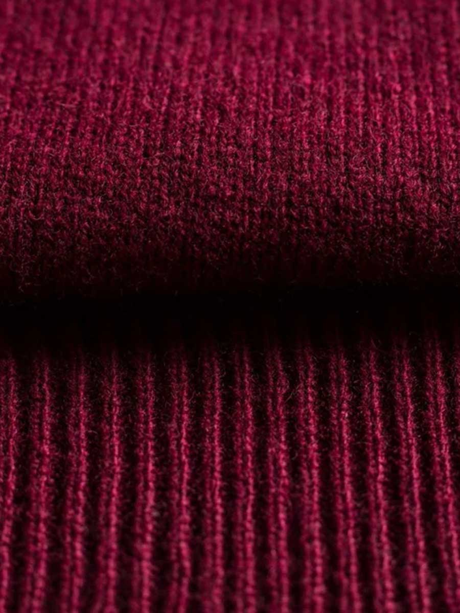 ALAN PAINE Hampshire V Neck Lambswool Classic Fit Jumper - Mens - Bordeaux