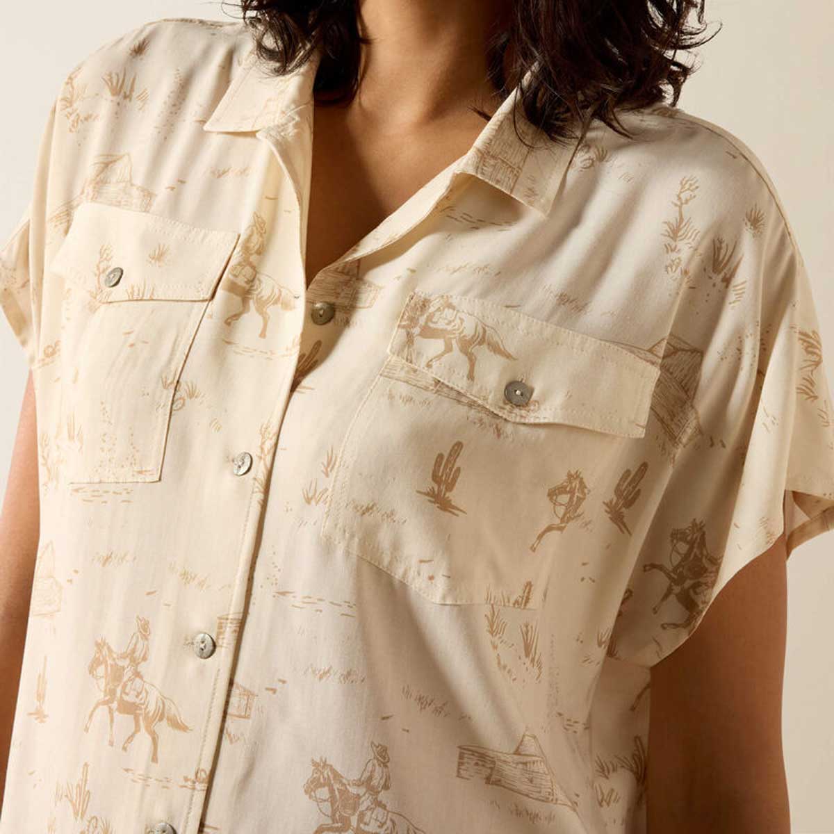 ARIAT Badlands Western T-Shirt - Womens - Turtledove Ranchscape