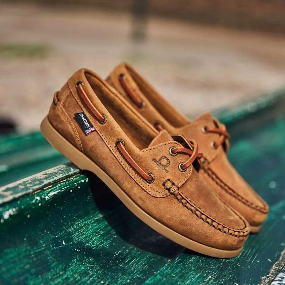CHATHAM Ladies Deck II G2 Leather Boat Shoes - Walnut