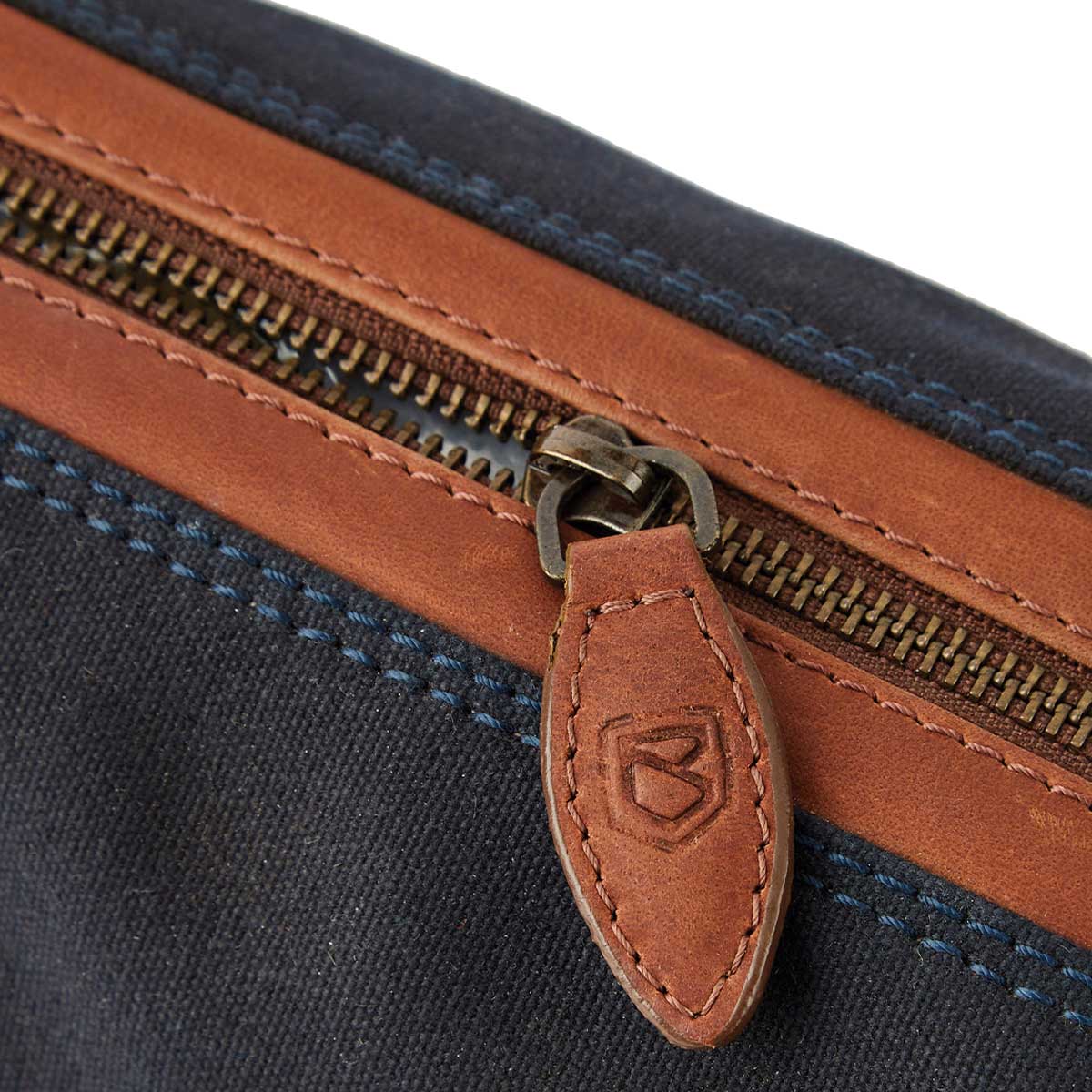 DUBARRY Newgrange Wash Bag - Navy