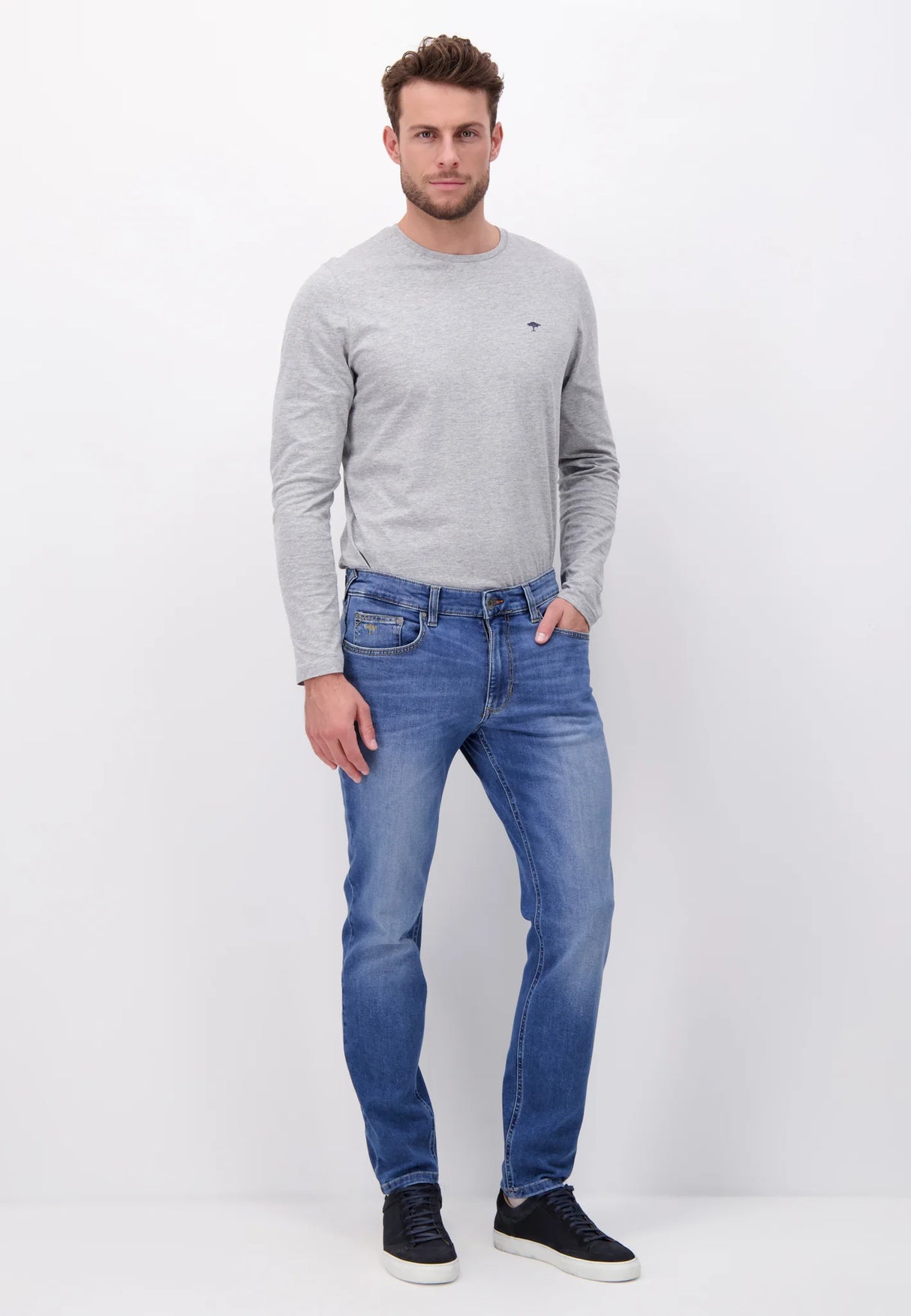 FYNCH HATTON Denim Jeans - Men's Modern Slim Fit – Light Blue Fynch Hatton