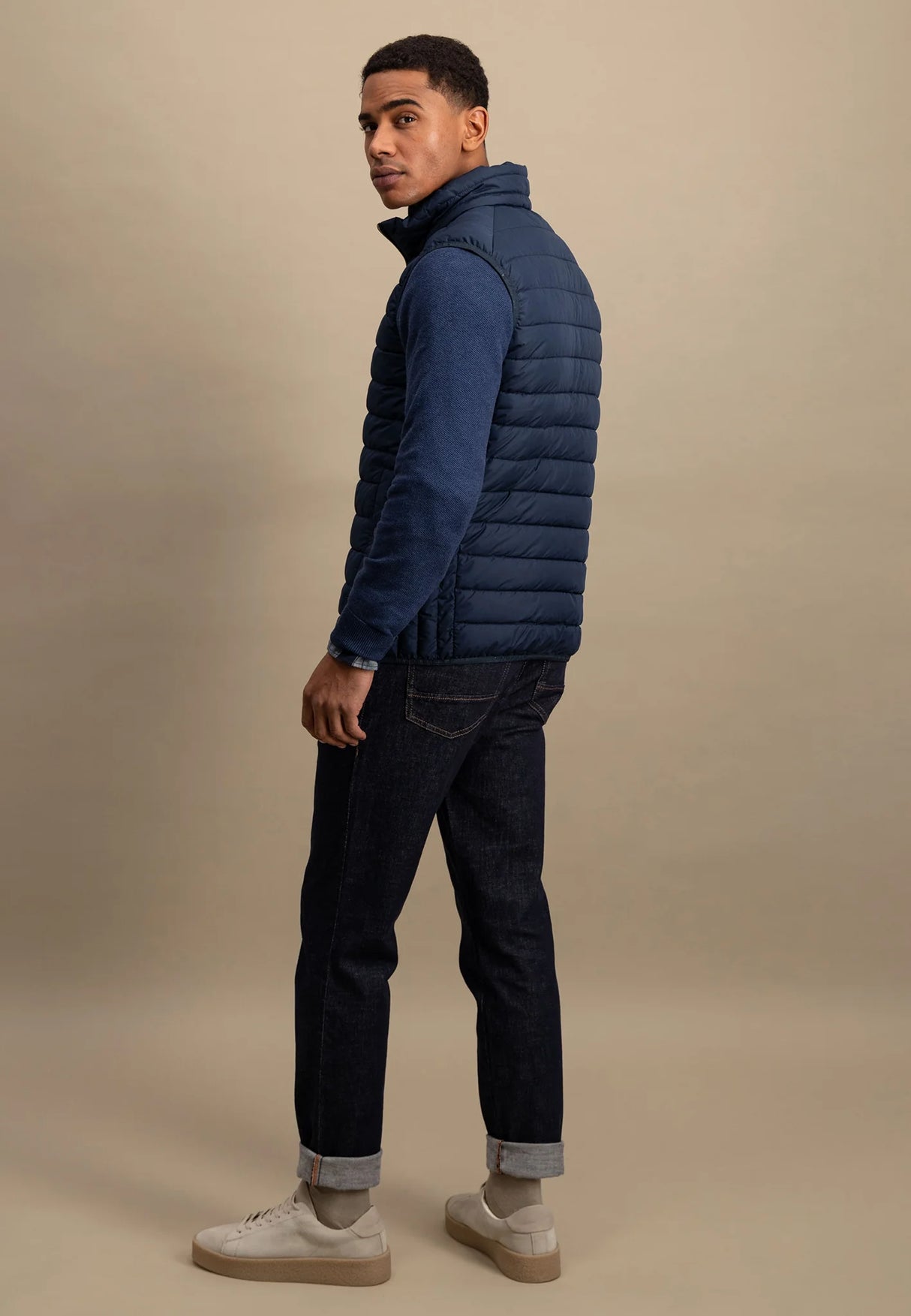 FYNCH HATTON Quilted Gilet - Men's – Dark Navy