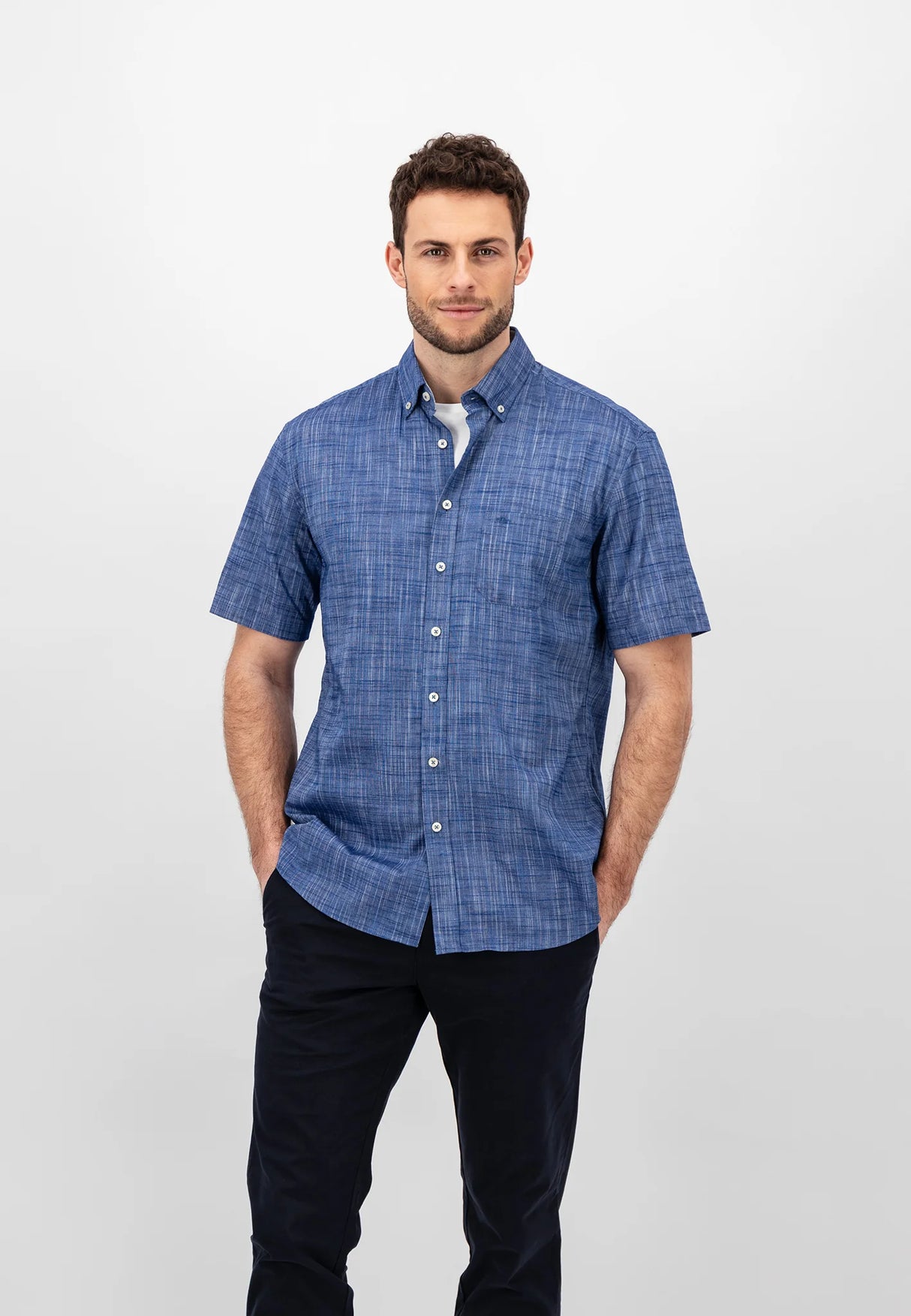FYNCH HATTON Short-Sleeve Shirt - Men's Slub Cotton – Navy Fynch Hatton