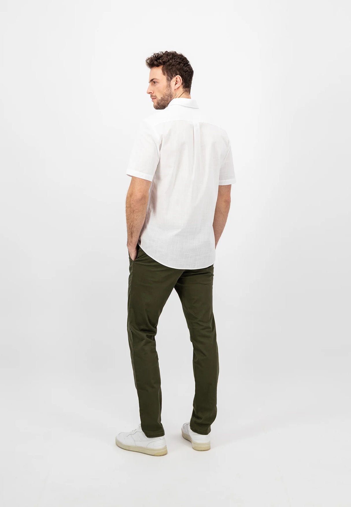 FYNCH HATTON Short-Sleeve Shirt - Men's Slub Cotton – White Fynch Hatton