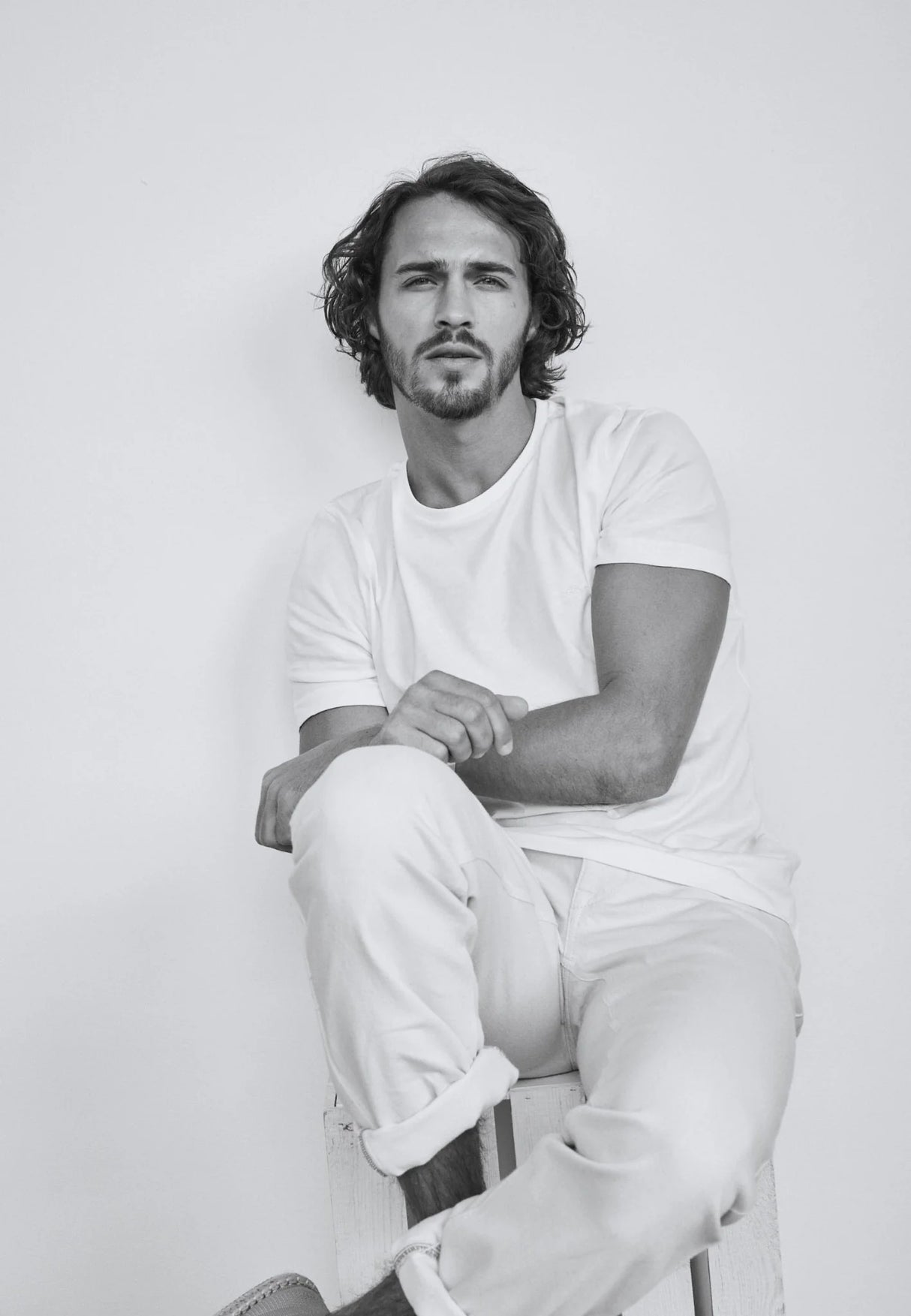 FYNCH HATTON T-Shirt - Men's Round Neck – White Fynch Hatton