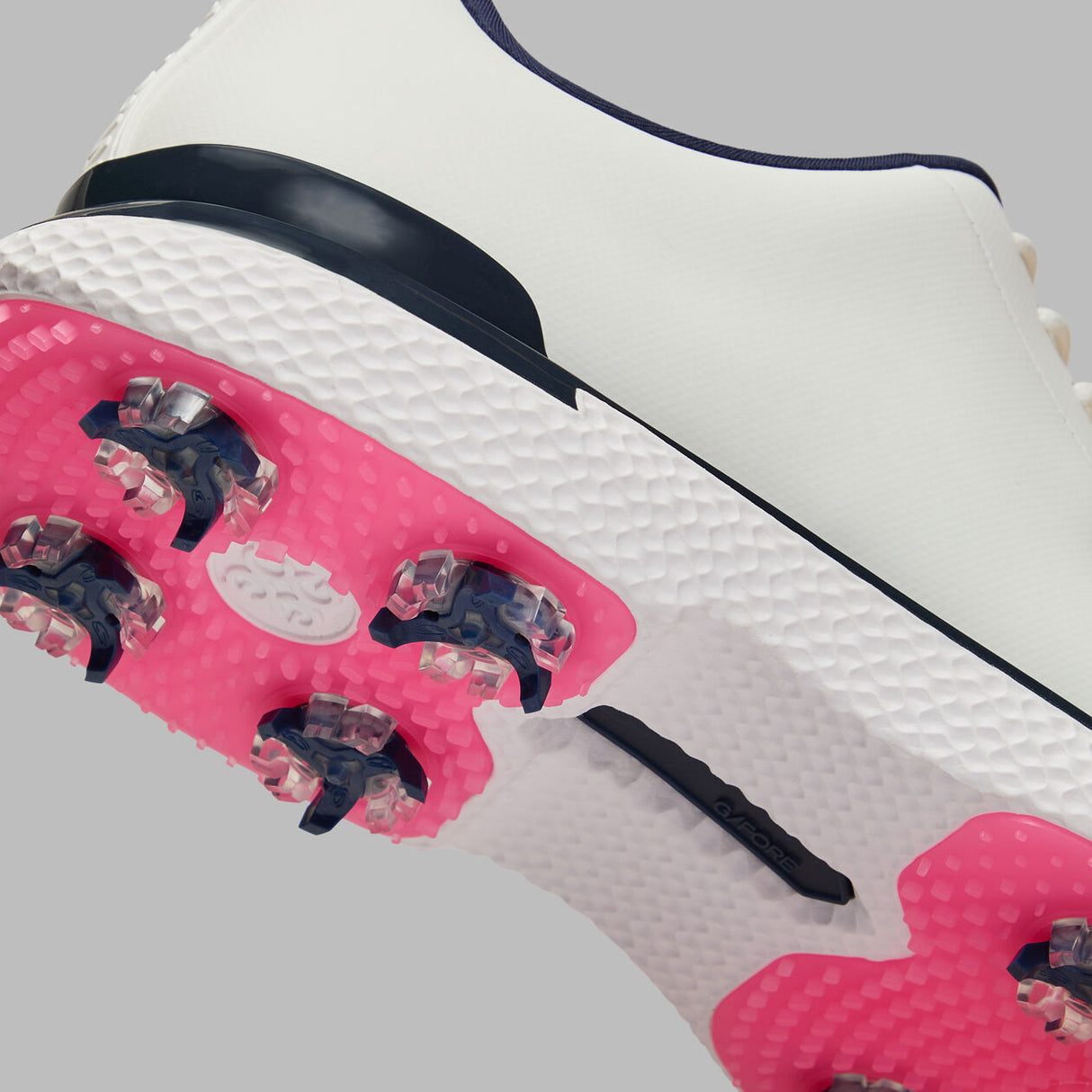 G/FORE Gallivan2R Split Toe G/Lock Softspike Men’s Golf Shoes – Snow / Twilight