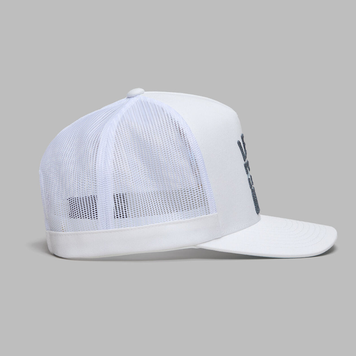 G/FORE LFG Trucker Cap - Snow