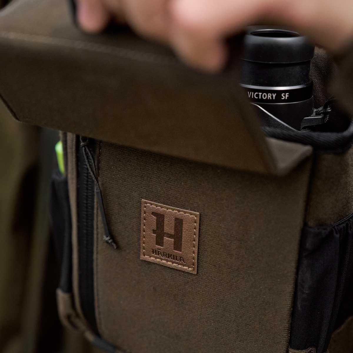 HARKILA Binocular Harness - Willow Green