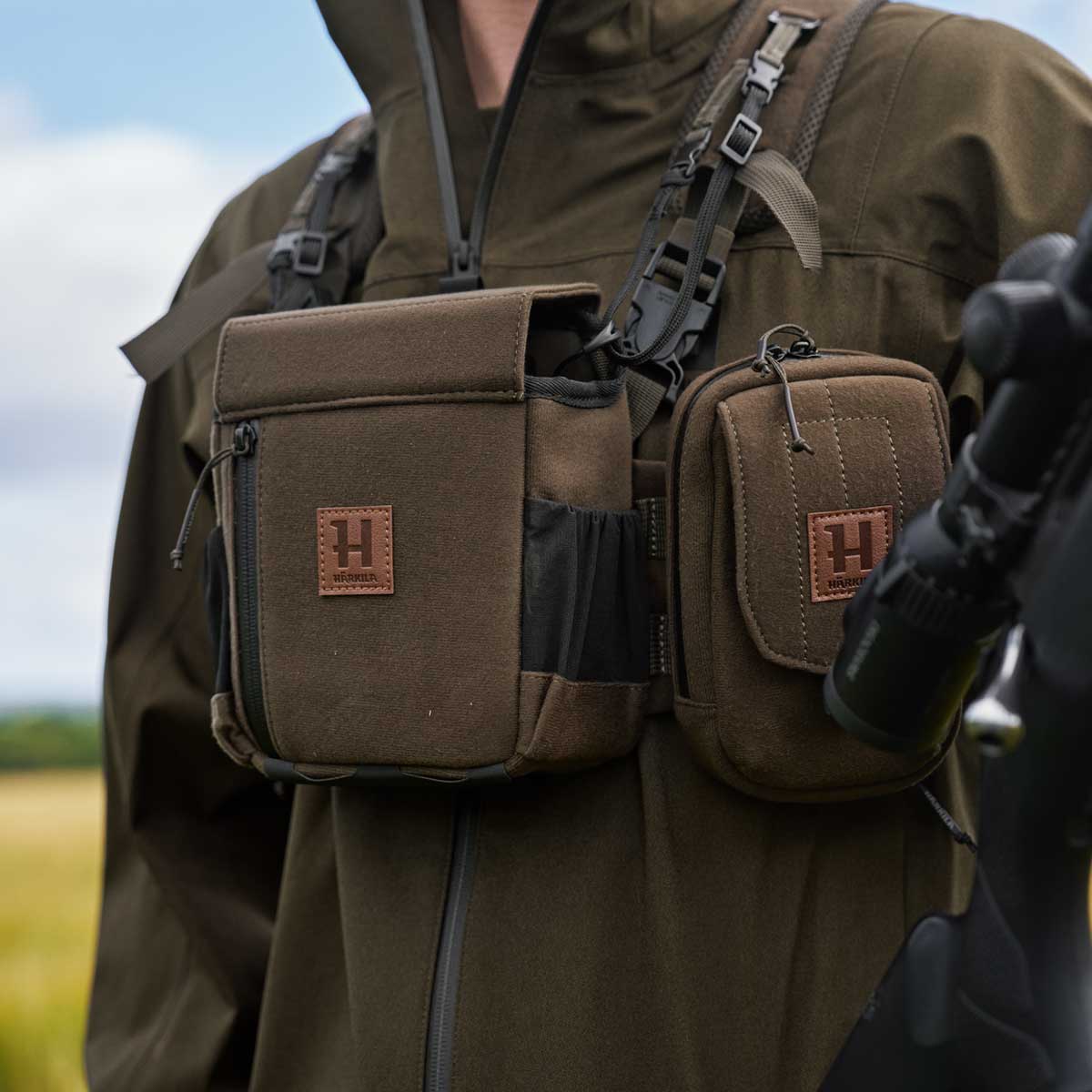 HARKILA Binocular Harness - Willow Green