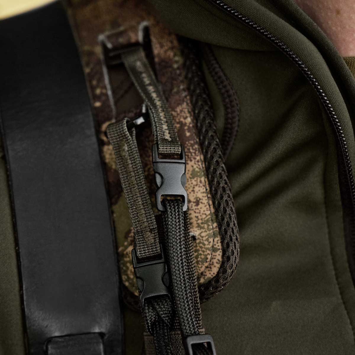 HARKILA Binocular Harness - AXIS MSP Forest Green Camo