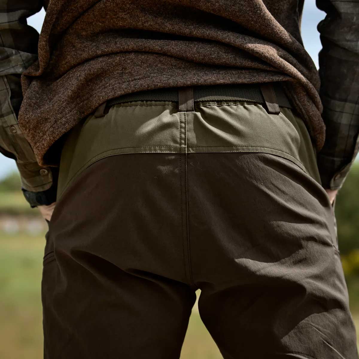 HARKILA Fjell Trousers - Mens - Grape Leaf / Willow Green