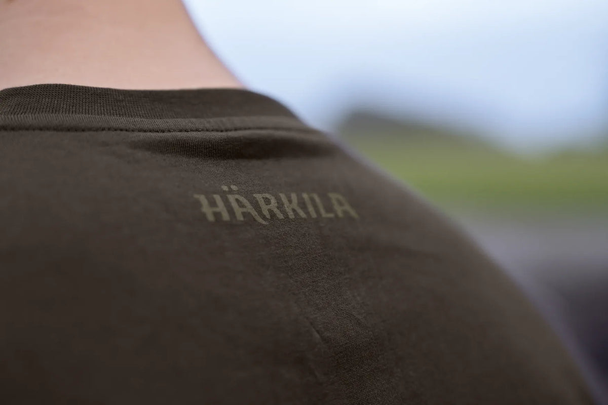 HARKILA Logo Band T-Shirt - Mens - Shadow Brown / Tarmac