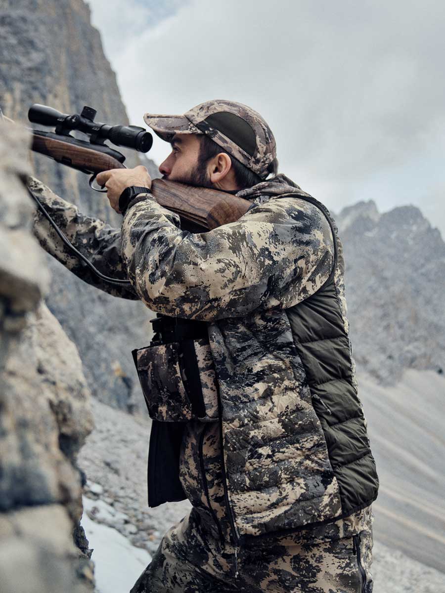 HARKILA Mountain Hunter Reversible Down Waistcoat - Mens - AXIS MSP Mountain