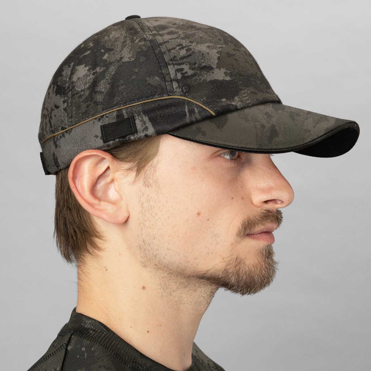 HARKILA NOCTYX Camo Light Cap - AXIS MSP Black