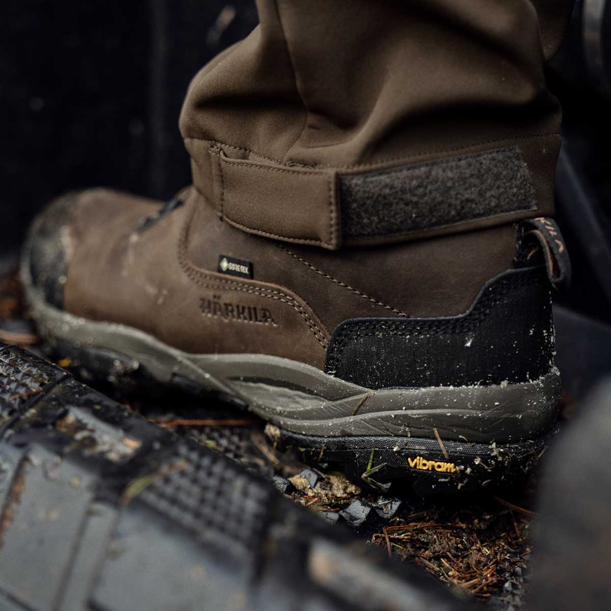 HARKILA Reidmar Low GTX Shoes - Mens - Dark Brown