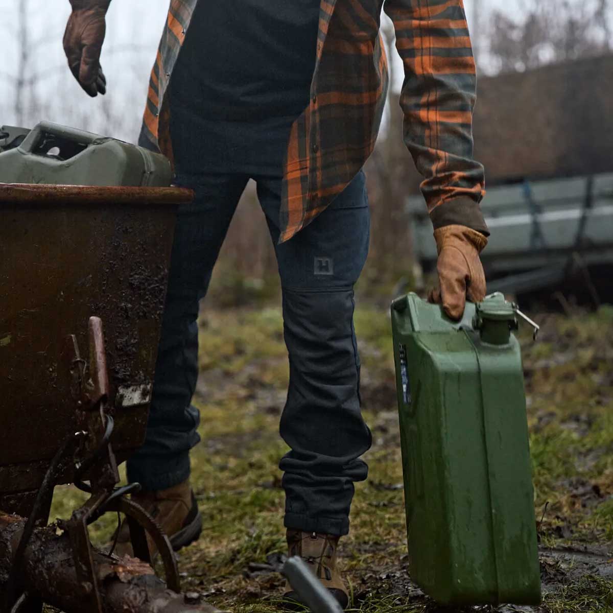 HARKILA Scandinavian Trousers - Mens - Salute / Anthracite