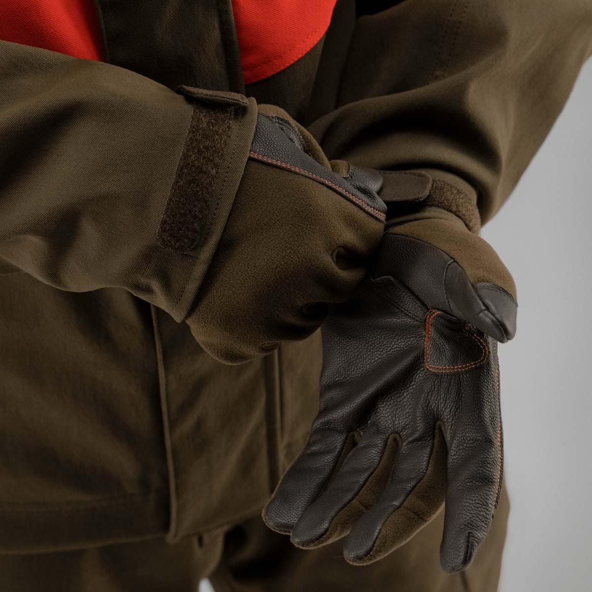 HARKILA Wildboar Pro Gloves - Willow Green & Shadow Brown