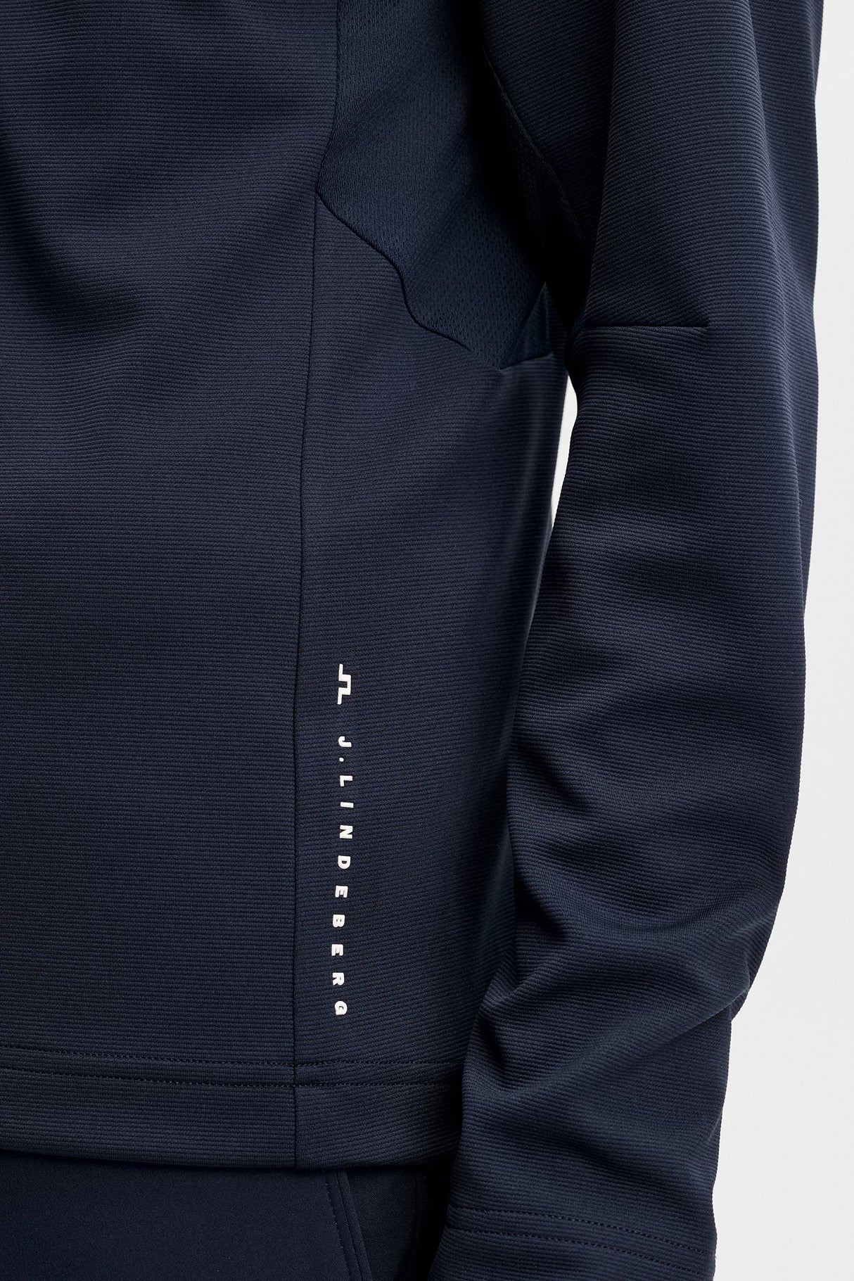 J.LINDEBERG Leon Quarter Zip Mid Layer – Men’s – JL Navy