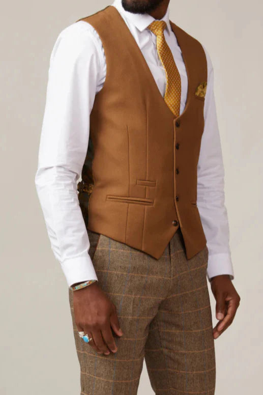 40% OFF - MARC DARCY Men's Kelvin Single Breasted Waistcoat - Tan - Size: UK 48