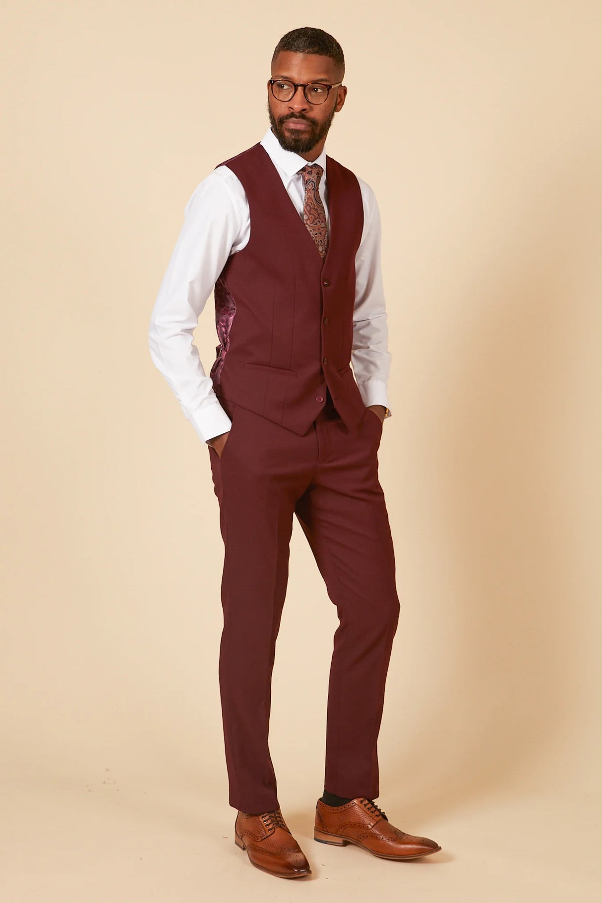 40% OFF - MARC DARCY Max Single Breasted Waistcoat - Wine - Size: UK 40