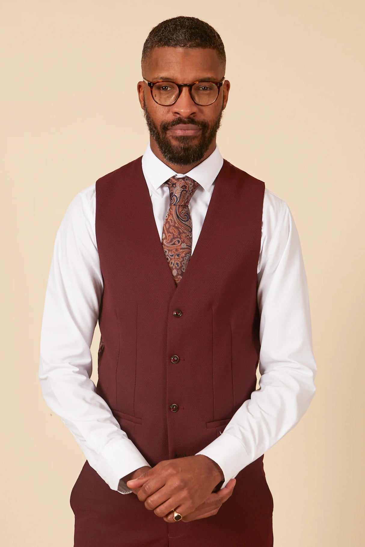 40% OFF - MARC DARCY Max Single Breasted Waistcoat - Wine - Size: UK 40