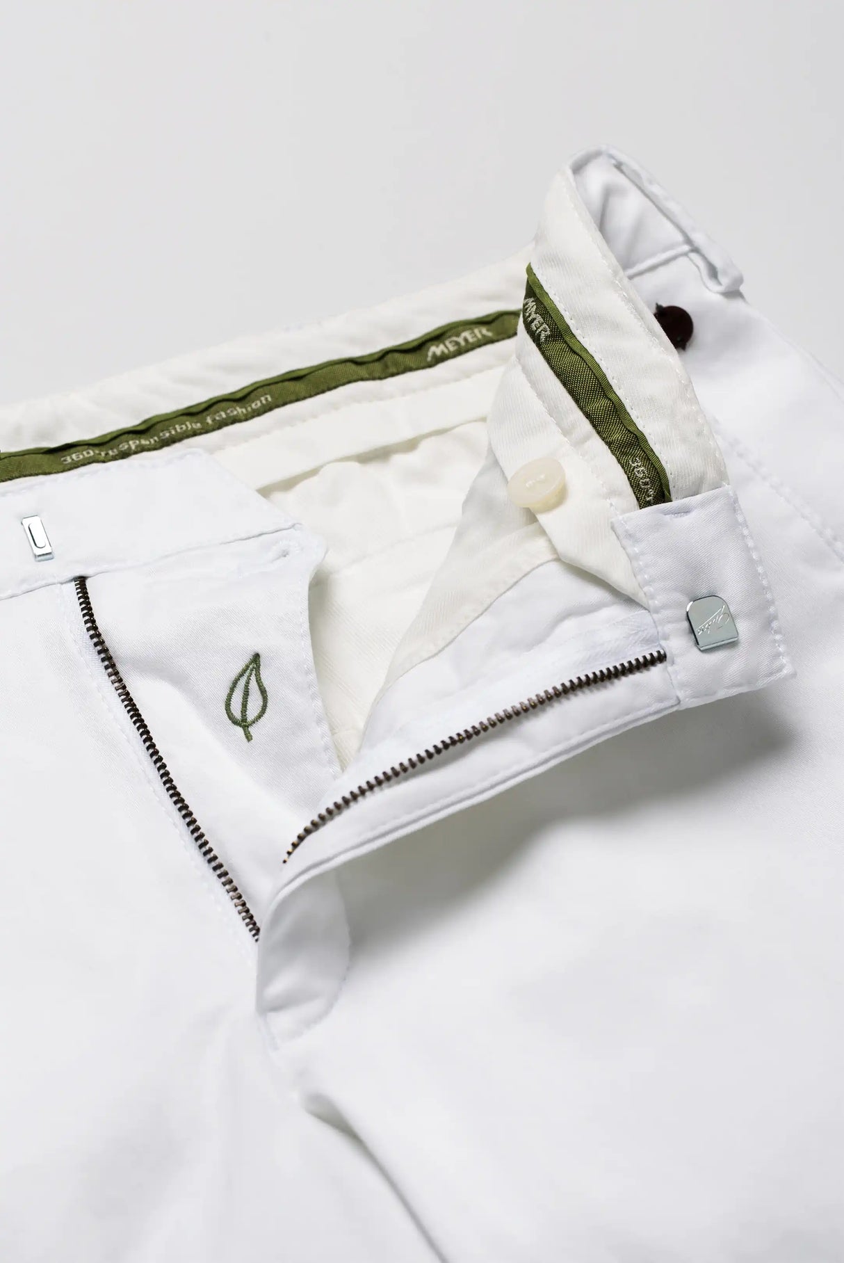 50% OFF - MEYER B-Palma Shorts - Men's Cotton Twill - White - Sizes: 32" & 36" Waist Meyer