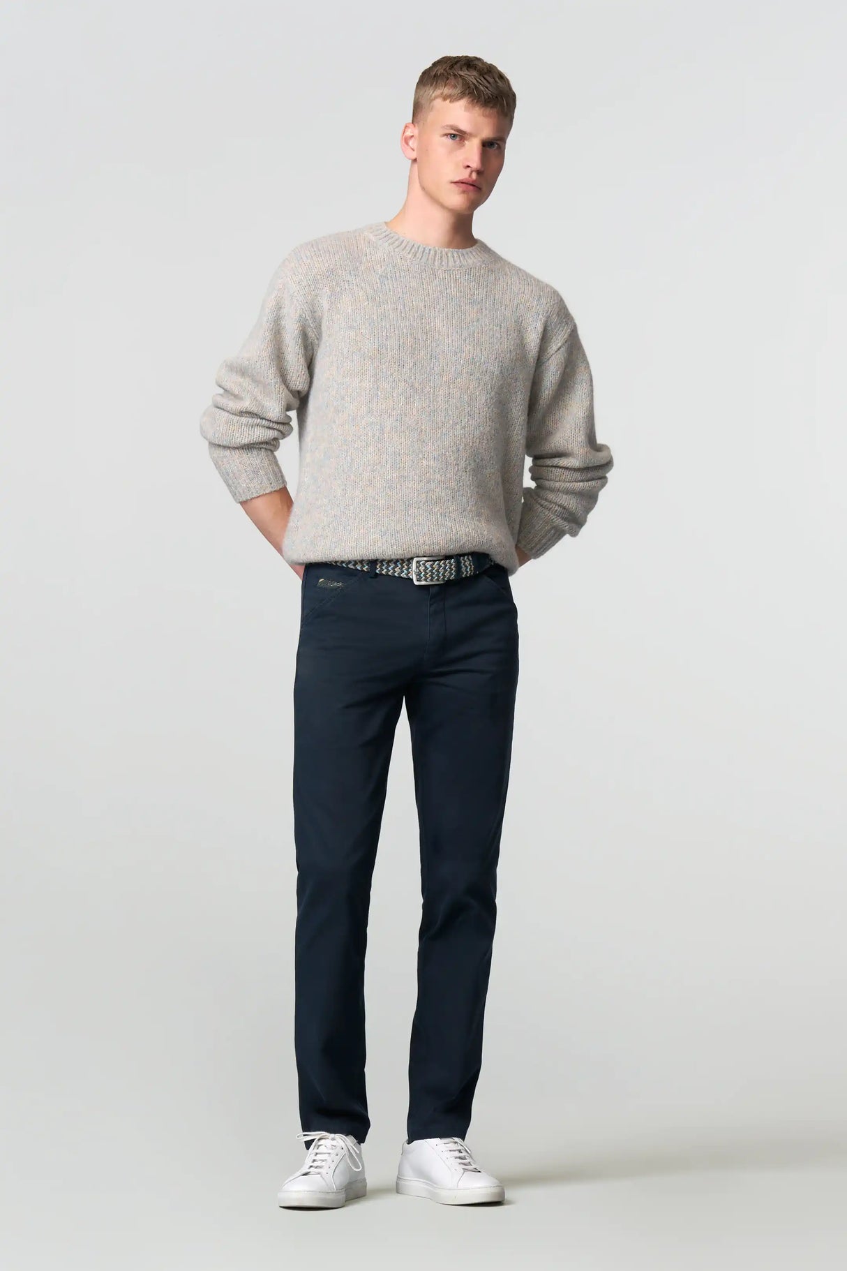 MEYER Chicago Trousers - 5613 Fine Micro Cotton Chinos - Navy Meyer