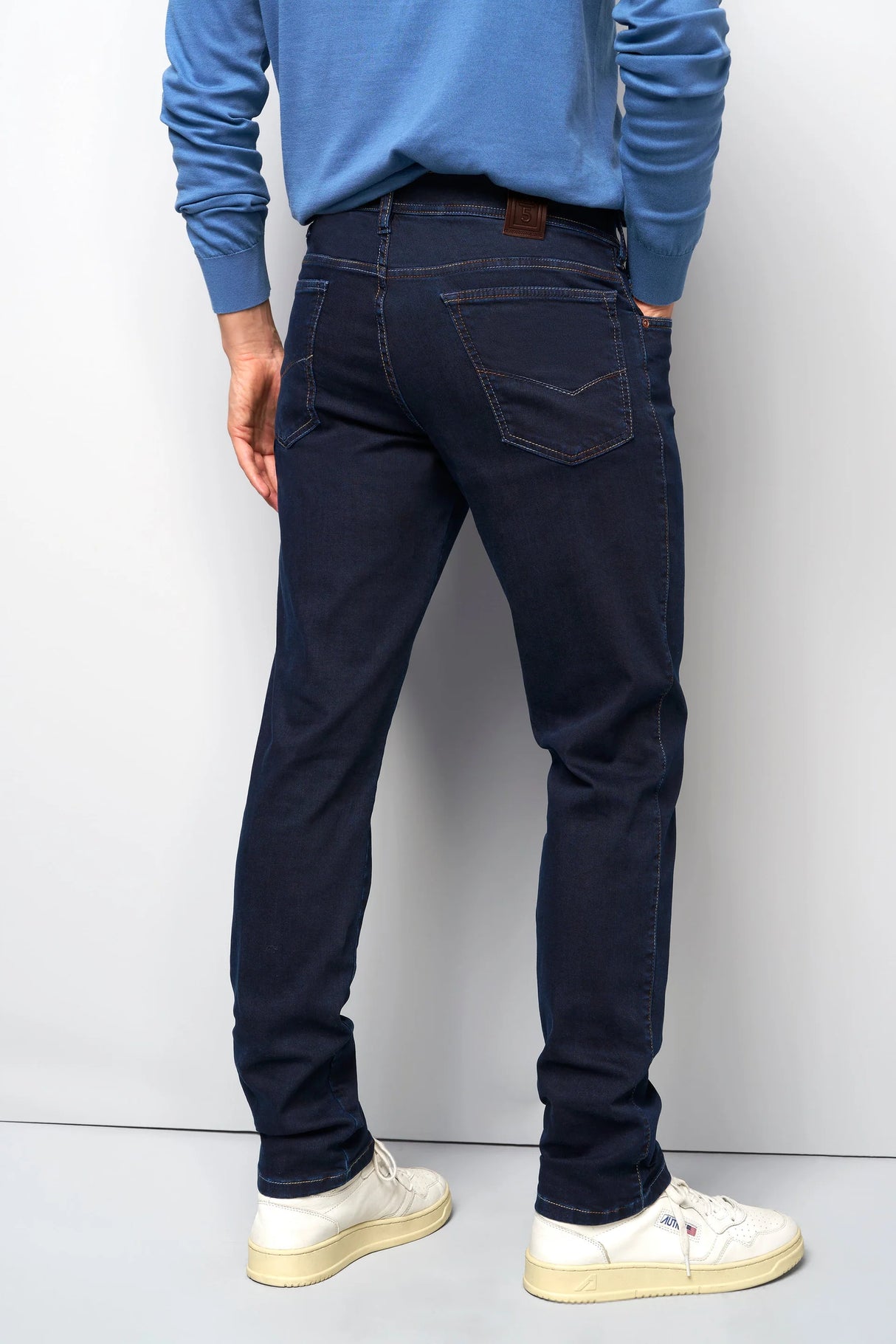 MEYER Jeans – M5 6288 Modern Fit – Multicolour Stitch Super Stretch Denim – Overdyed Dark Blue