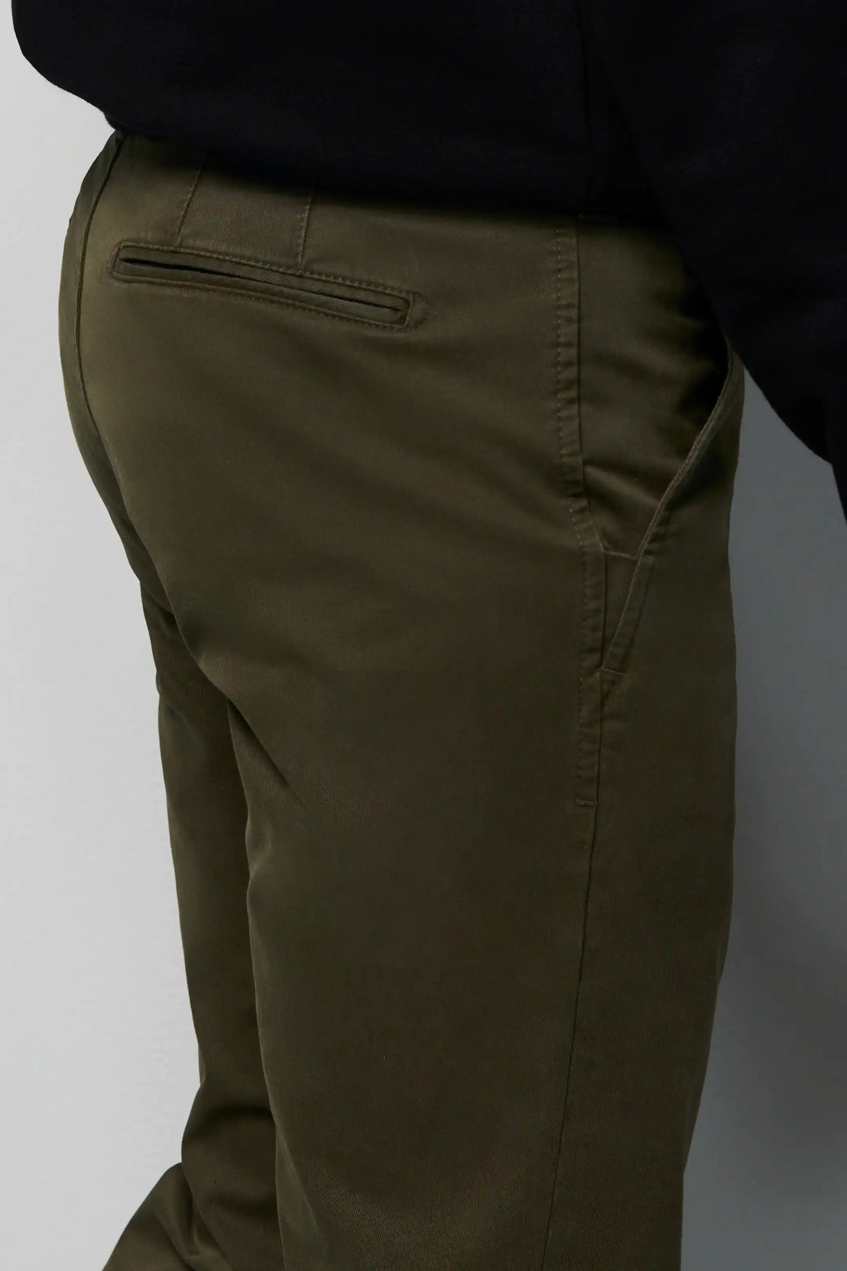 50% OFF - MEYER M5 Trousers - 6001 Soft Stretch Cotton Chinos - Green - Size: 36 LONG Meyer