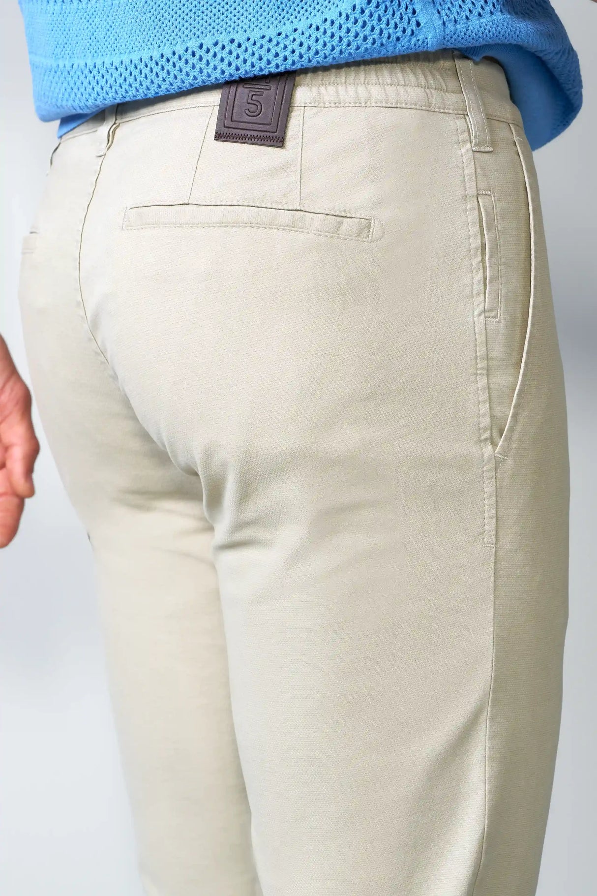 MEYER M5 Move 6025 Micro-Structure Super Stretch Chinos – Beige