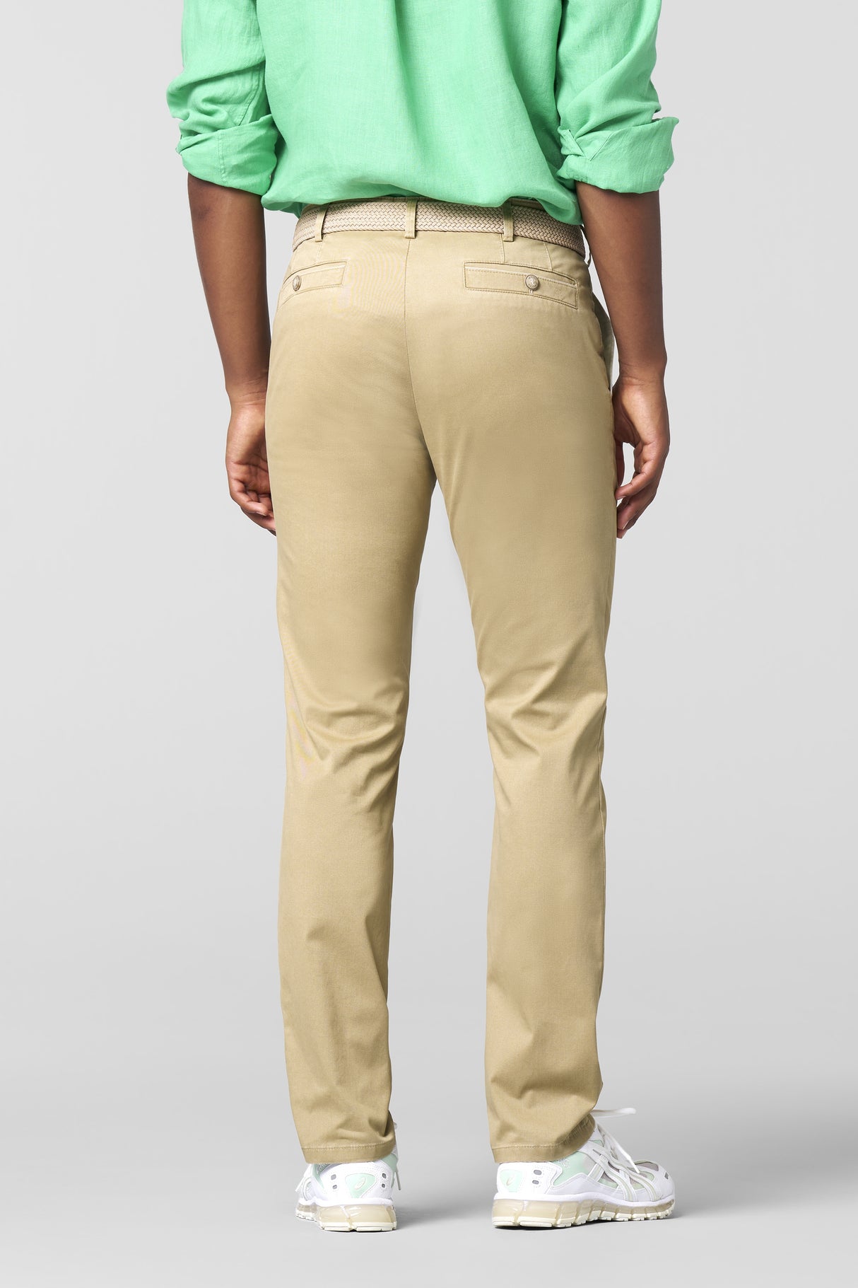 50% OFF - MEYER New York Trousers - 5054 Summer Stretch Twill Chinos - Sand - Size: 32 REG