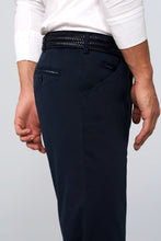 Load image into Gallery viewer, MEYER Chicago Trousers - 5060 Lightweight Cotton Chino - Navy
