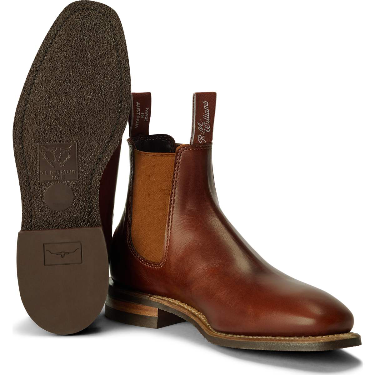 R.M.Williams Comfort Craftsman boots in Mid Brown Saddle - leather detail