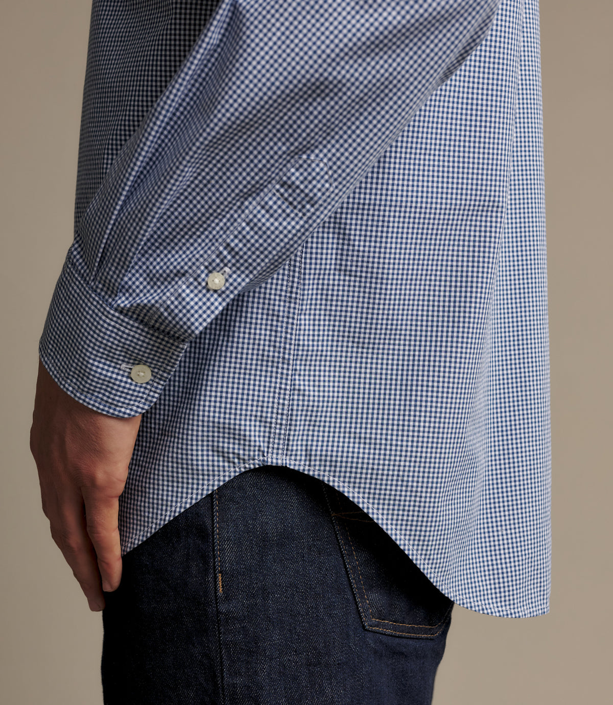 RM Williams Auburn Poplin Check Shirt in Navy White - view 4