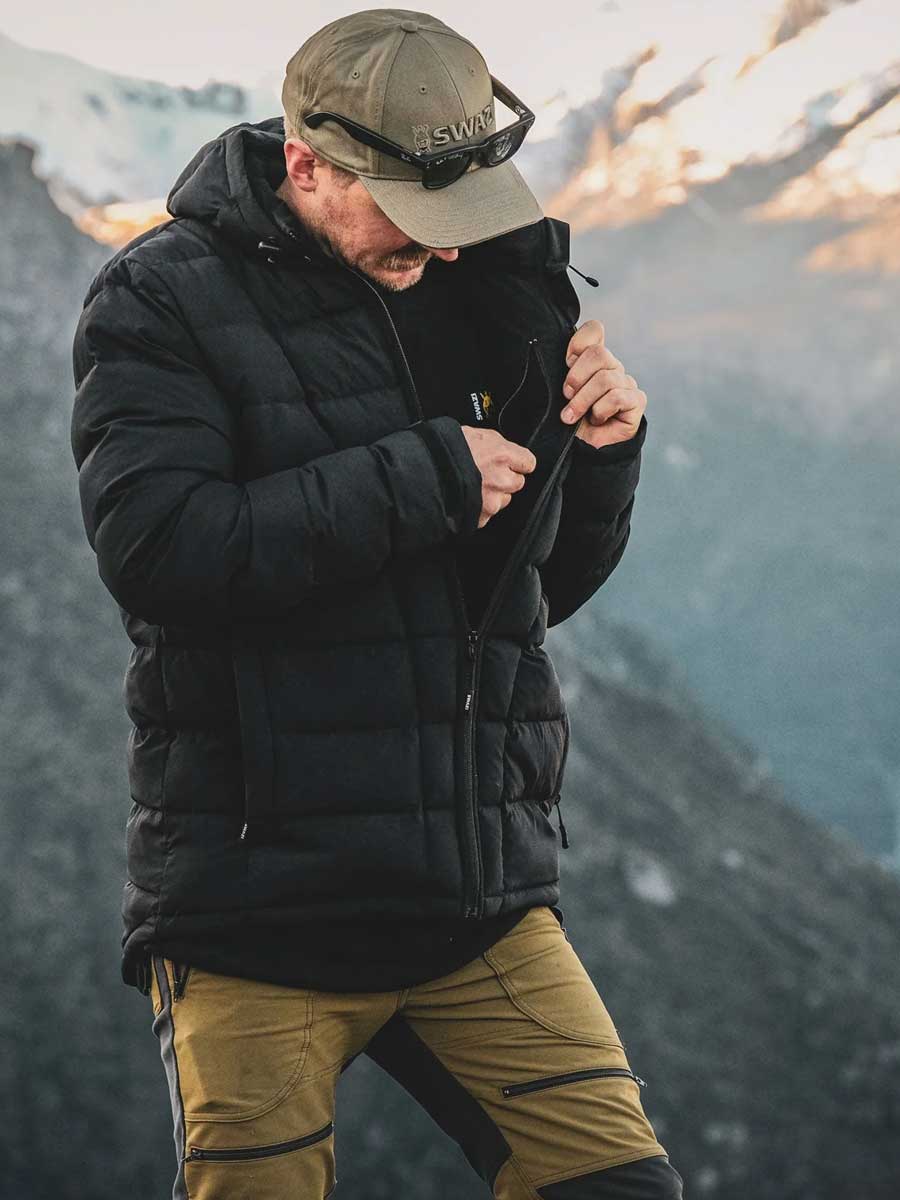 SWAZI Puffadder Puffer Jacket - Mens - Black