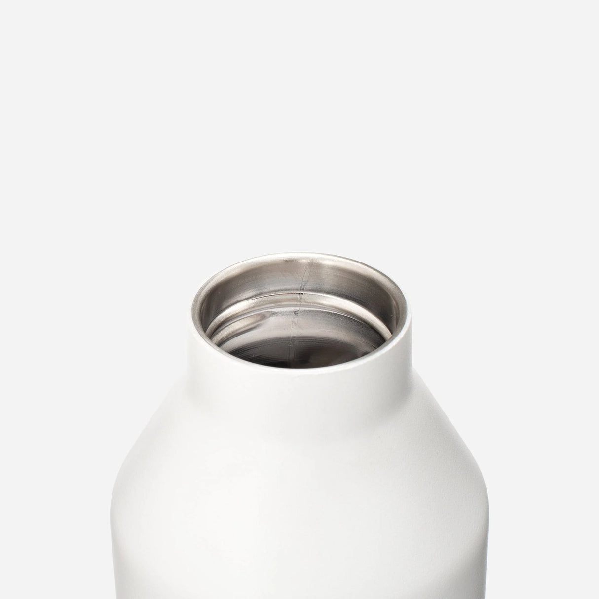 VESSEL x MIIR 23 Oz (680ML) Vacuum Insulated Bottle - White