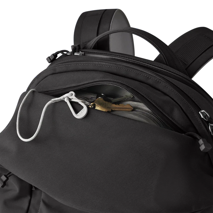 YETI Crossroads Backpack 35L - Black