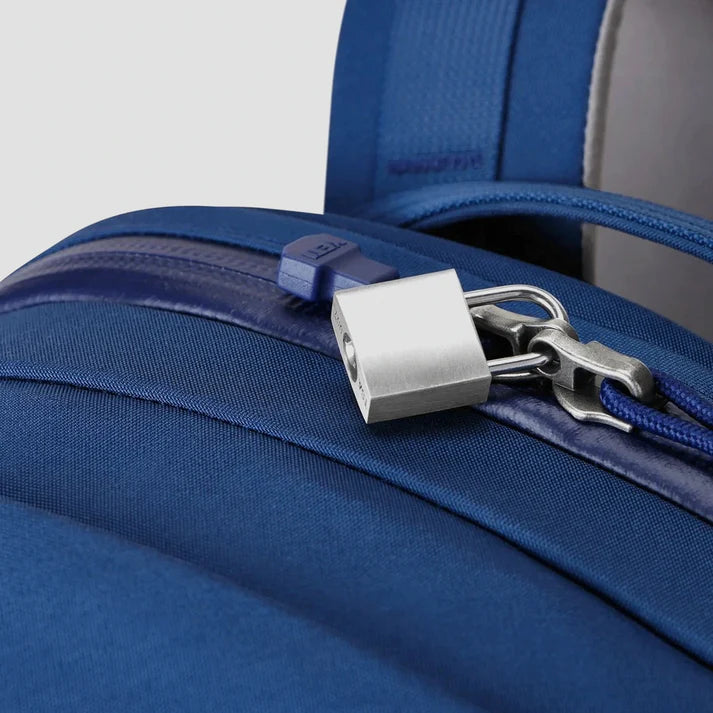 YETI Crossroads Backpack 35L - Navy