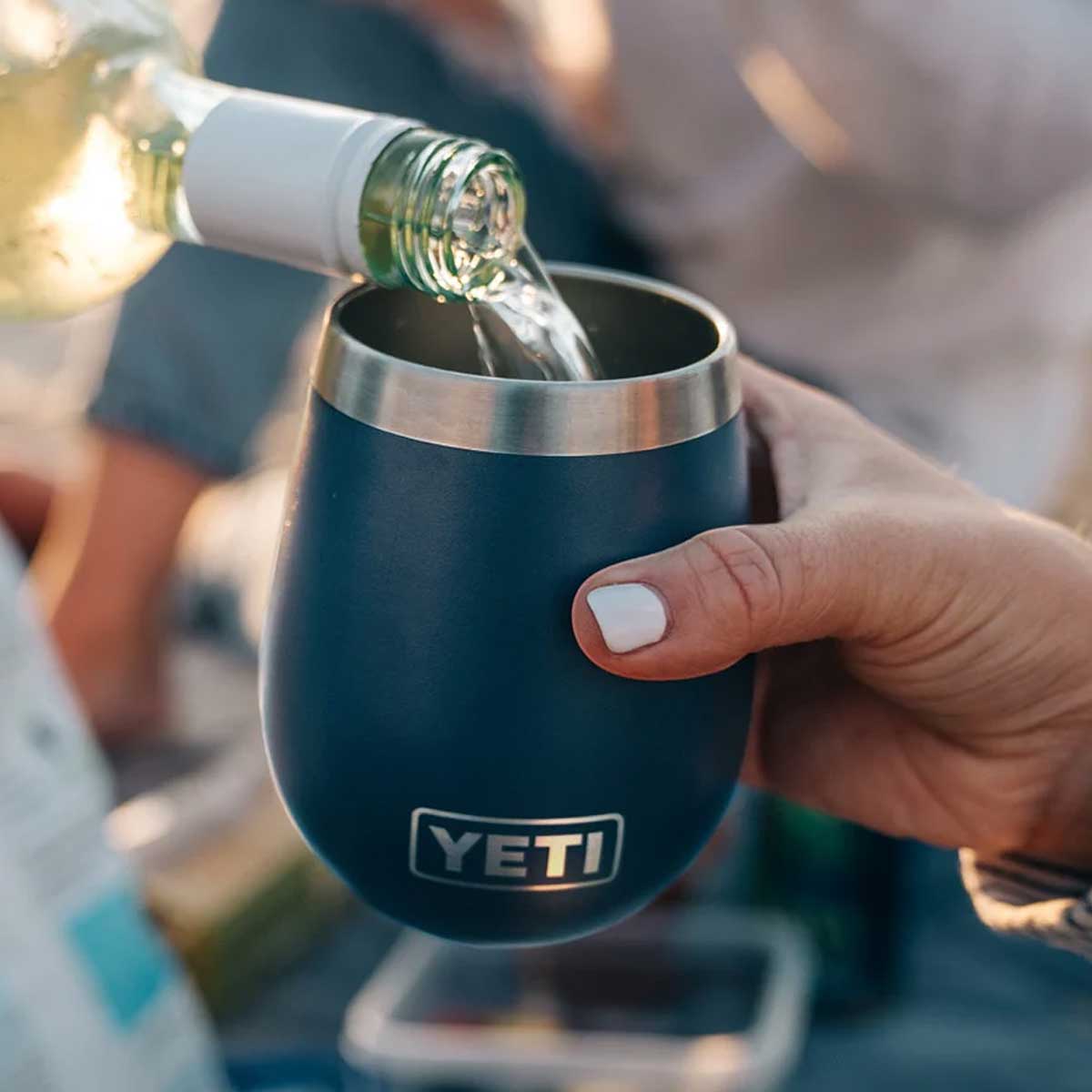 YETI Rambler 10 OZ (296ml) Wine Tumbler With Magslider Lid - Navy