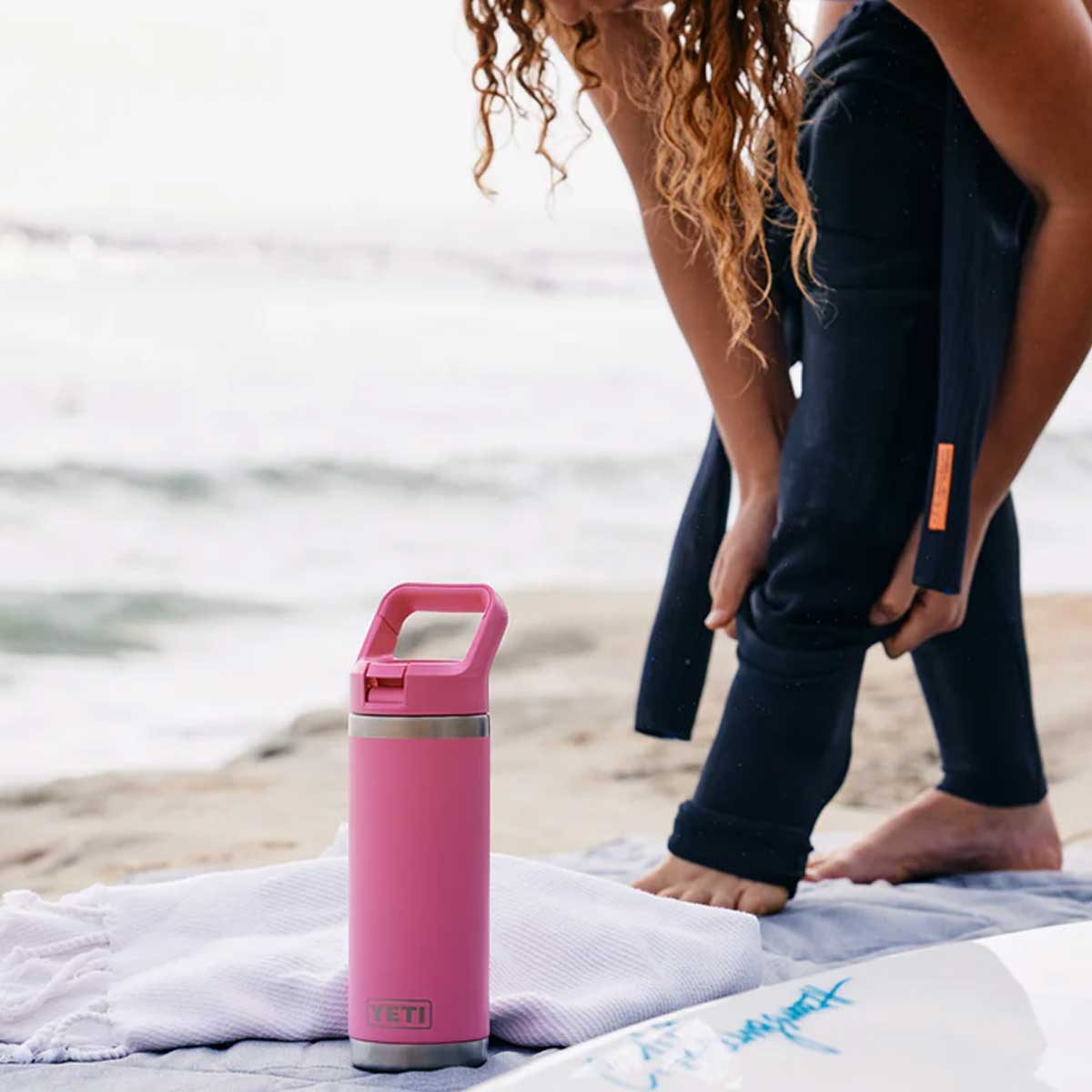 YETI Rambler 18 OZ (532ml) Bottle With Straw Cap - Tropical Pink