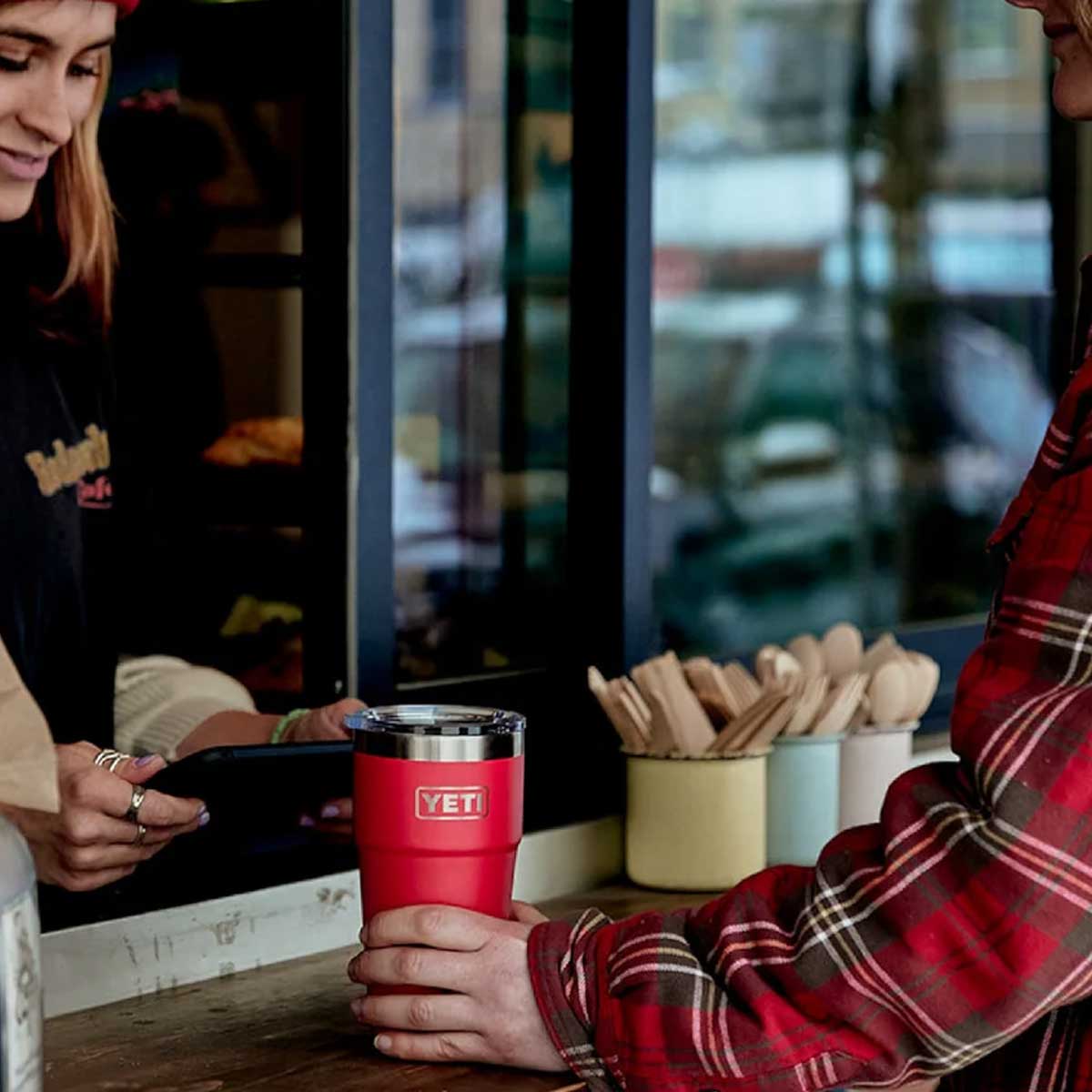 YETI Rambler 20 OZ (591ml) Stackable Cup With Magslider Lid - Rescue Red