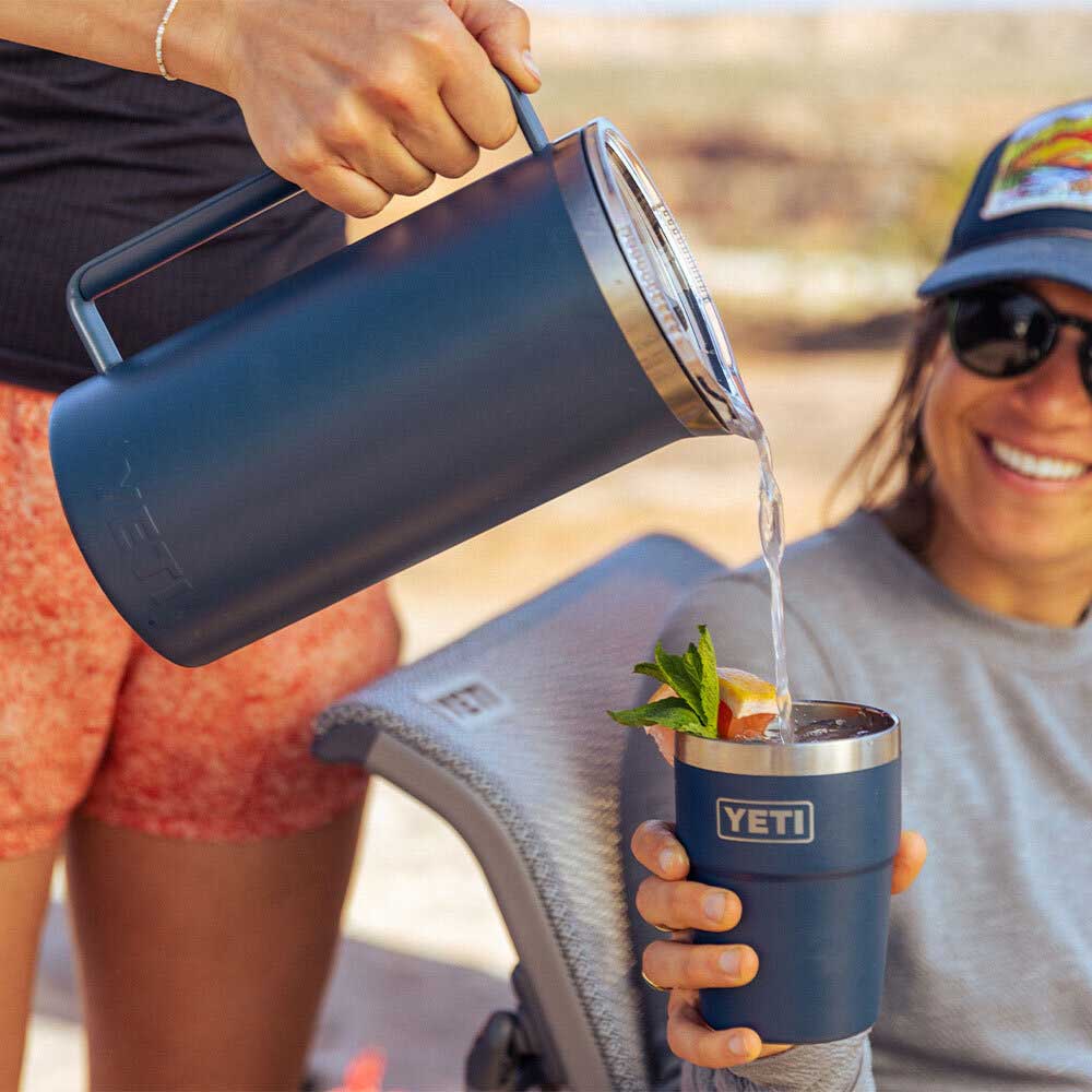 YETI Rambler 64oz (1.9L) Pitcher MagSlider Lid - Navy