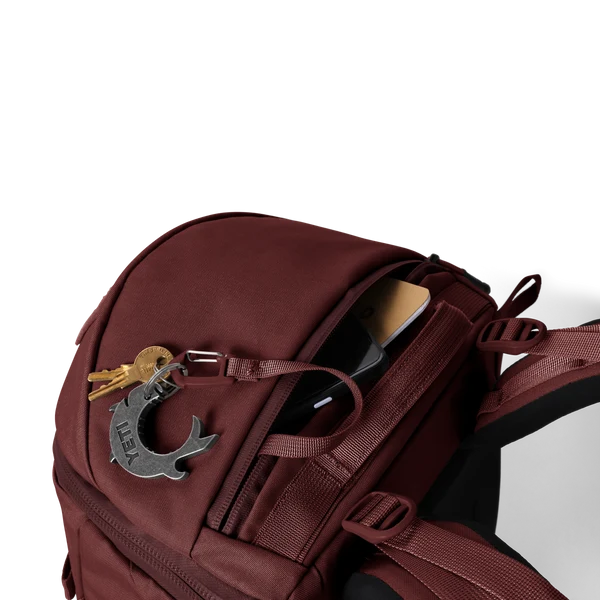 YETI Ranchero Backpack 22L - Stag Dark Red