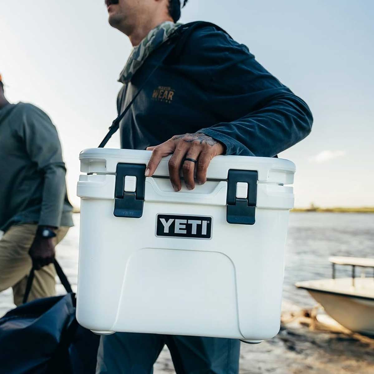 YETI Roadie 15 Cooler Box - White