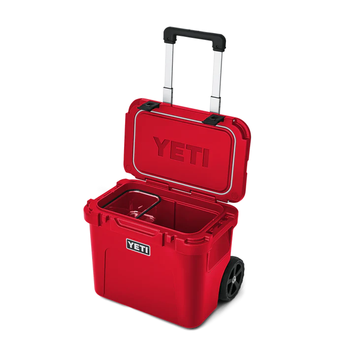 YETI Roadie 32 Wheeled Cooler Box - Rescue Red