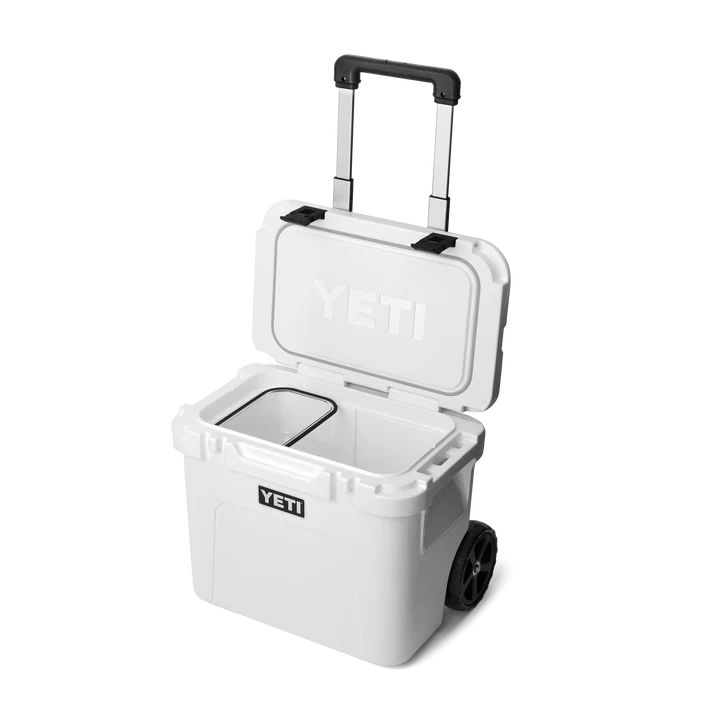 YETI Roadie 32 Wheeled Cooler Box - White
