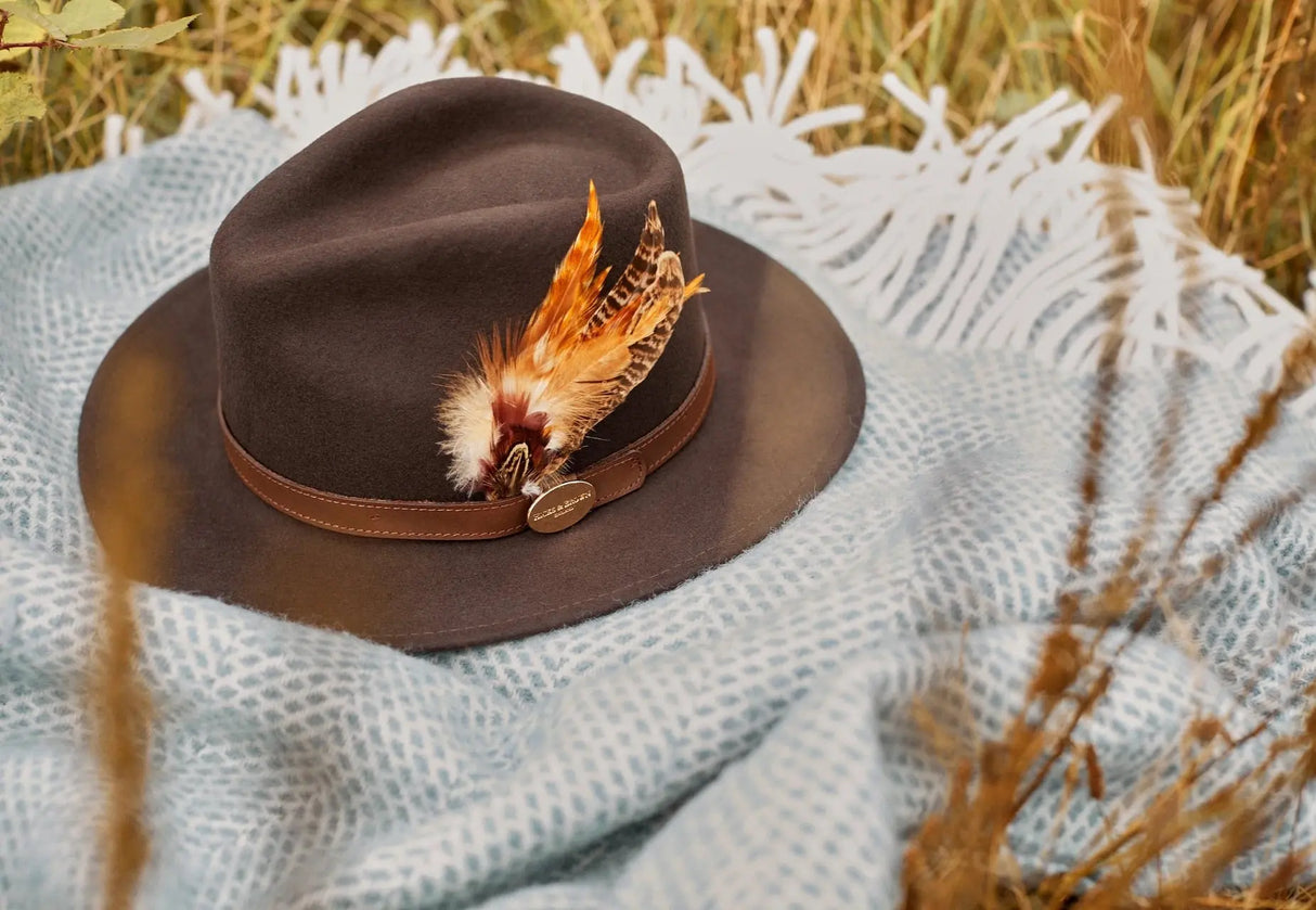 HICKS & BROWN Ladies Suffolk Fedora Hat - Gamebird Feather - Dark Brown Hicks and Brown